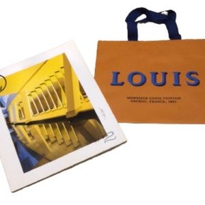 LOUIS VUITTON GIFT BAG & CATALOG/MAGAZINE #2 • 03-2015 / 09 - 2015 SPRING SUMMER